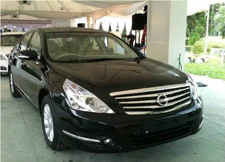 Nissan ngừng sản xuất xe Teana tại Nhật