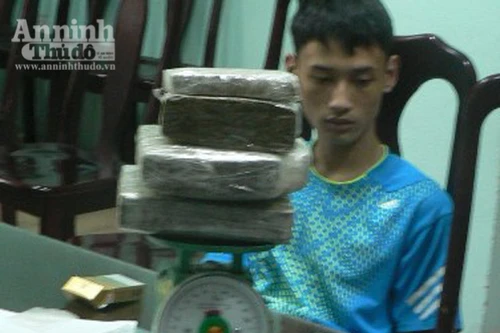 Kê 4 “bánh” tài mà ở đầu giường ngủ