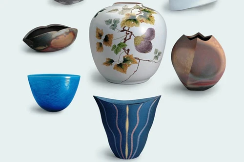 "Thế hệ trở mình từ những lò nung truyền thống"