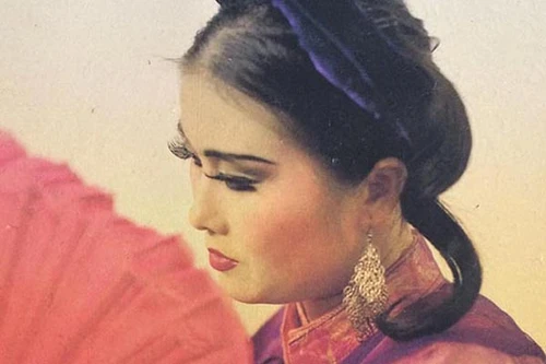 Ảnh về Hà Nội trên giấy dó