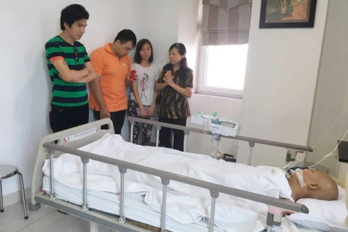 Diễn viên Hán Văn Tình đang trong cơn nguy kịch