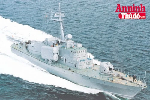 [Infographic] Tarantul- Sức mạnh kiếm sĩ canh biển Việt Nam