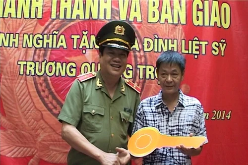 Khang trang mái ấm tặng thân nhân liệt sỹ Trương Quang Trợ