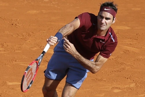 Federer lỗi hẹn với Madrid mở rộng vì chấn thương