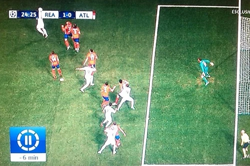 Ramos ghi bàn thắng trong tình huống việt vị