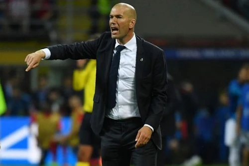 Zidane nghĩ tới chức vô địch Champions League từ lúc thay thế Benitez