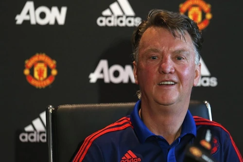M.U phải "đền ốm" nếu sa thải Van Gaal