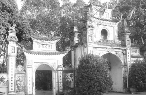 Bí ẩn làng hầu thánh