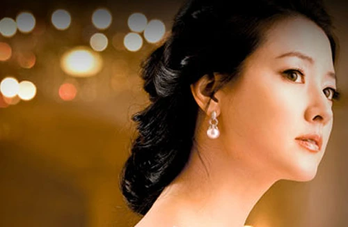 “Cho tôi khuôn mặt giống Lee Young-Ae” 