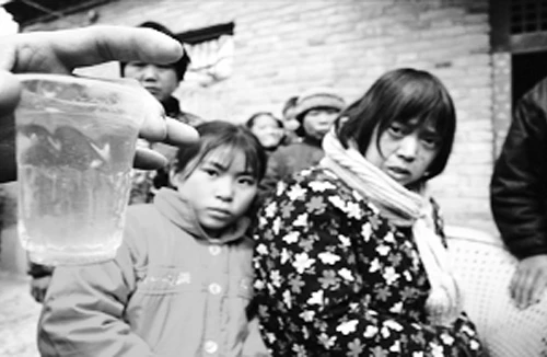  Nghỉ hè ở “làng ung thư” 