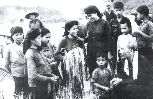 Chống bệnh quan liêu bằng “Thuốc đắng dã tật” 