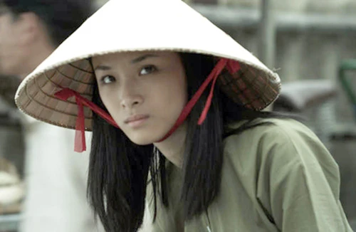 Hoa hậu Việt đóng phim Nga