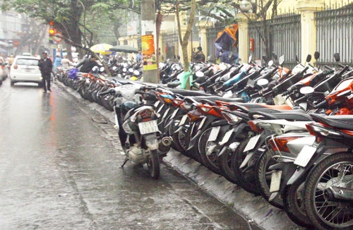 Sẽ có Nghị định về sử dụng lòng đường, vỉa hè tạm thời 