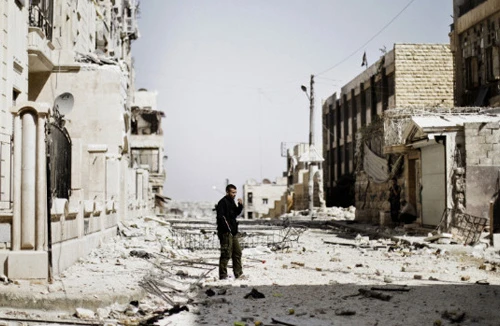 Chung tay đối phó thách thức 