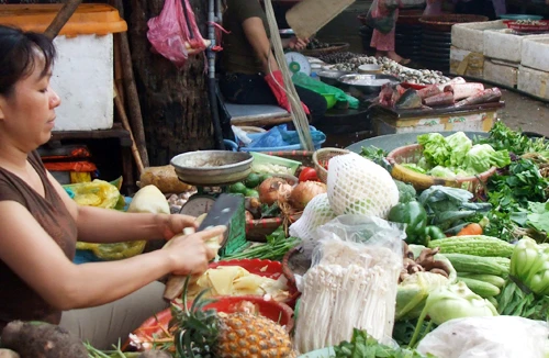 Phí chồng lên phí, nông dân “kêu trời” 