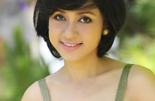 Việt Trinh “nối duyên” đạo diễn 