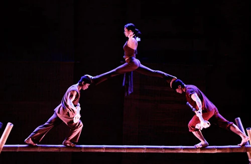  “Làng tôi” tìm khán giả nhà 