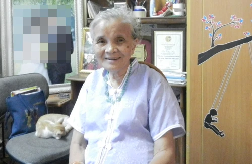 Họ cũng là những con người 