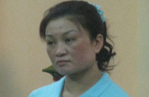 Cáo già đưa “gà” vào bẫy 