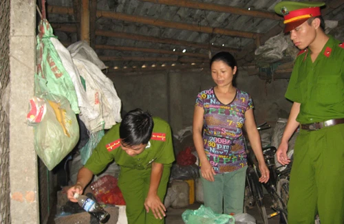 Truy tố người “độn” chất cấm vào thực phẩm 