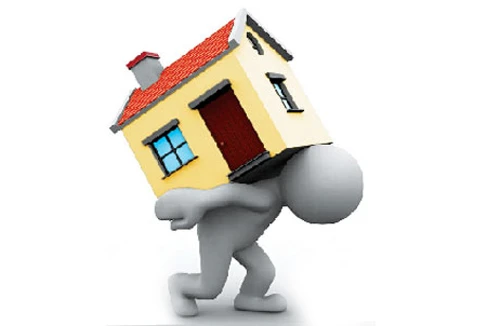 Ai ‘‘cứu” thị trường bất động sản?