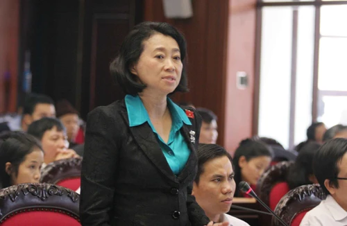 Tán thành bãi nhiệm ĐBQH Đặng Thị Hoàng Yến