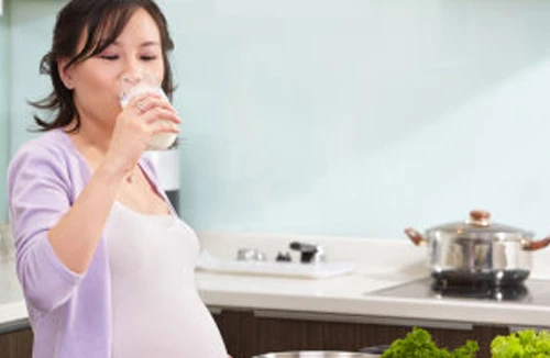 Những chuyện đồn thổi khi mang thai