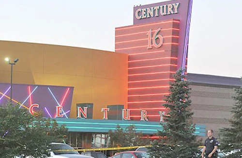 Mỹ chấn động vụ xả súng tại rạp chiếu phim 