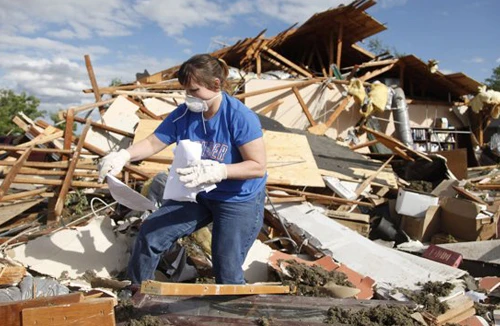 Lốc lớn ở Mỹ, 5 người chết 