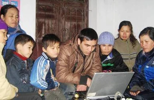 Tin vào sự nghiêm minh của pháp luật