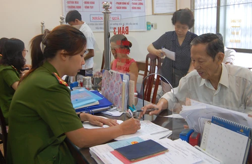 Qua 5 năm thực hiện Luật Cư trú: Vẫn còn nhiều vướng mắc 