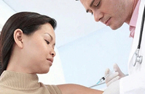 Giật mình - tiêm thuốc tránh thai