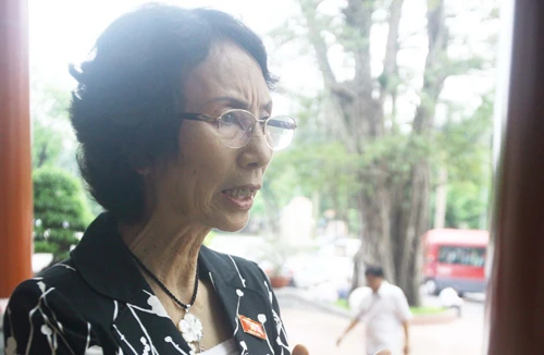 Tranh luận về tuổi nghỉ hưu