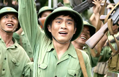 Phim Nhà nước ra rạp: Không khỏi chạnh lòng!