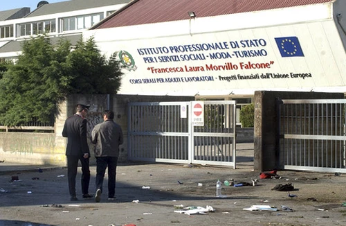 Vụ đánh bom trường học chưa từng có