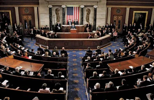 “Buôn”… chính sách