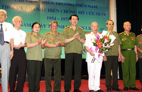 Gặp mặt Ban liên lạc chiến trường miền Nam 