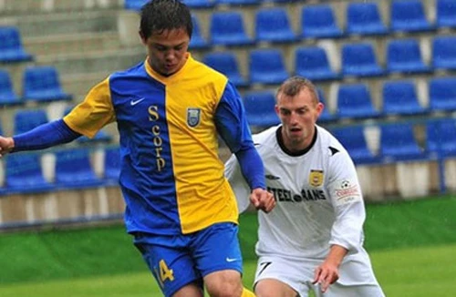 Cầu thủ Việt kiều hồi hương thi đấu: Đâu phải “mỏ vàng”...