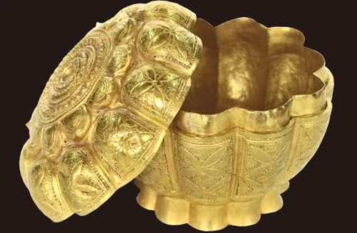 Đã xác định lai lịch chiếc hộp bằng vàng ở chùa Ngọa Vân 