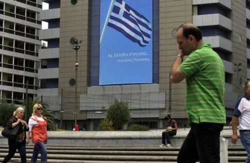 Nợ công còn “ngòi nổ” 