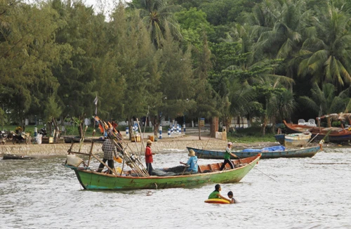 “Bức tranh lụa” Hà Tiên 