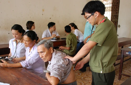 Cần những việc làm thiết thực 