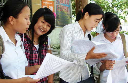 Quy chế tuyển sinh ĐH, CĐ 2012: Công bố 8 sửa đổi