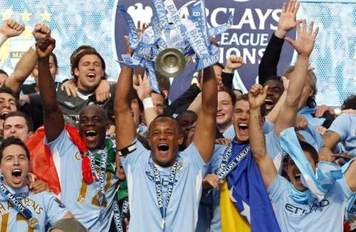 Cuộc đua Premier League ngã ngũ: Kịch tính đến giây cuối cùng 