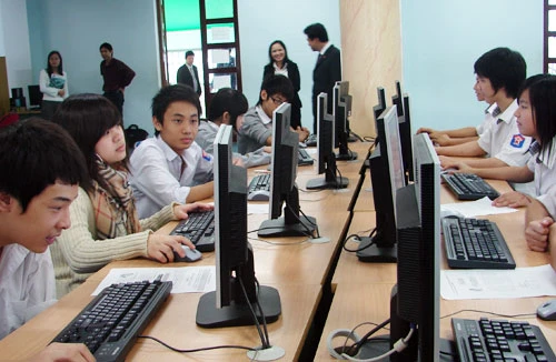 Lệch văn bằng, khó vào đại học 