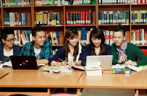 Trường ngoài công lập: Đứng trước nguy cơ tan rã