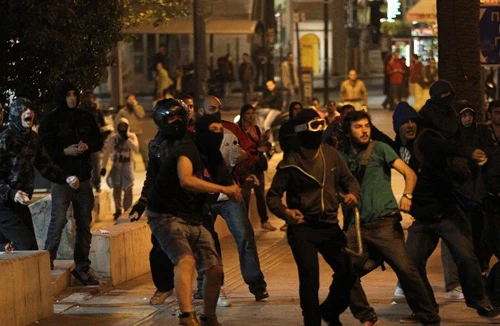 Eurozone đối mặt với ‘‘bão”: khủng hoảng xã hội 