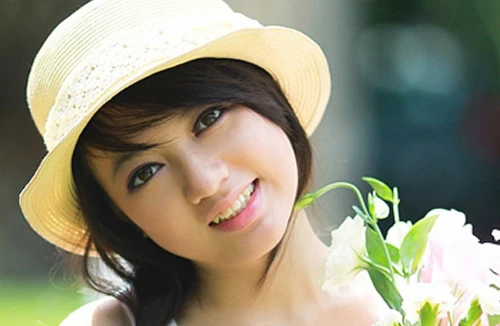 Xuân Nghi trổ tài đóng phim và viết nhạc