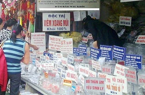 Tràn lan “thần dược” tại các lễ hội