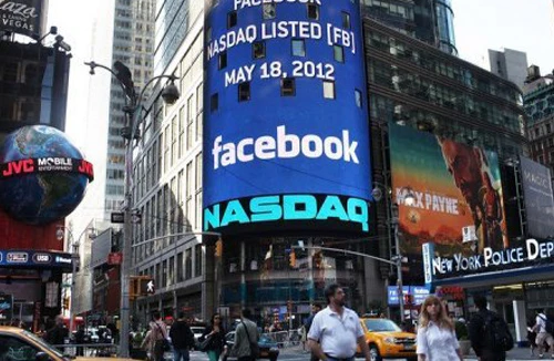 Facebook thoát cảnh ký gửi